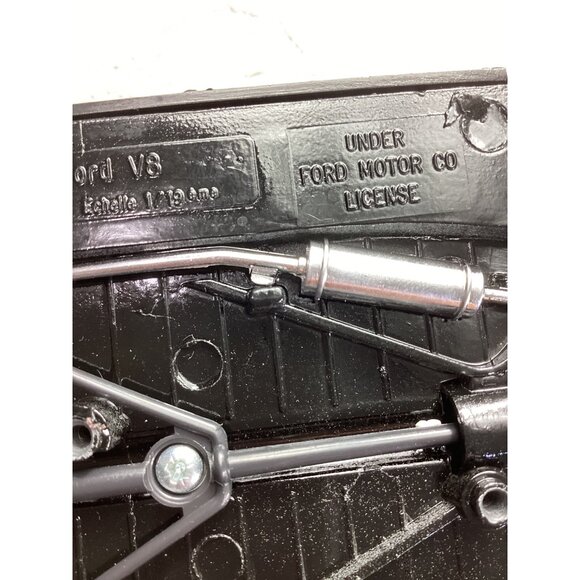 1930s Coca-Cola Diecast Collectible Ford Truck Model*Open Doors*Vintage Ad*EUC - Picture 9 of 9